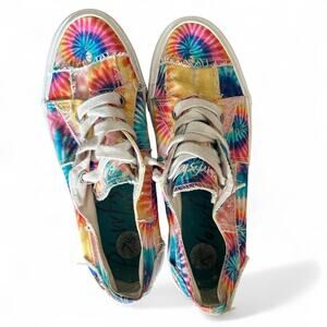 Tie dye canvas sneakers Blowfish size 7.5 Slip on Tennis‎ shoes